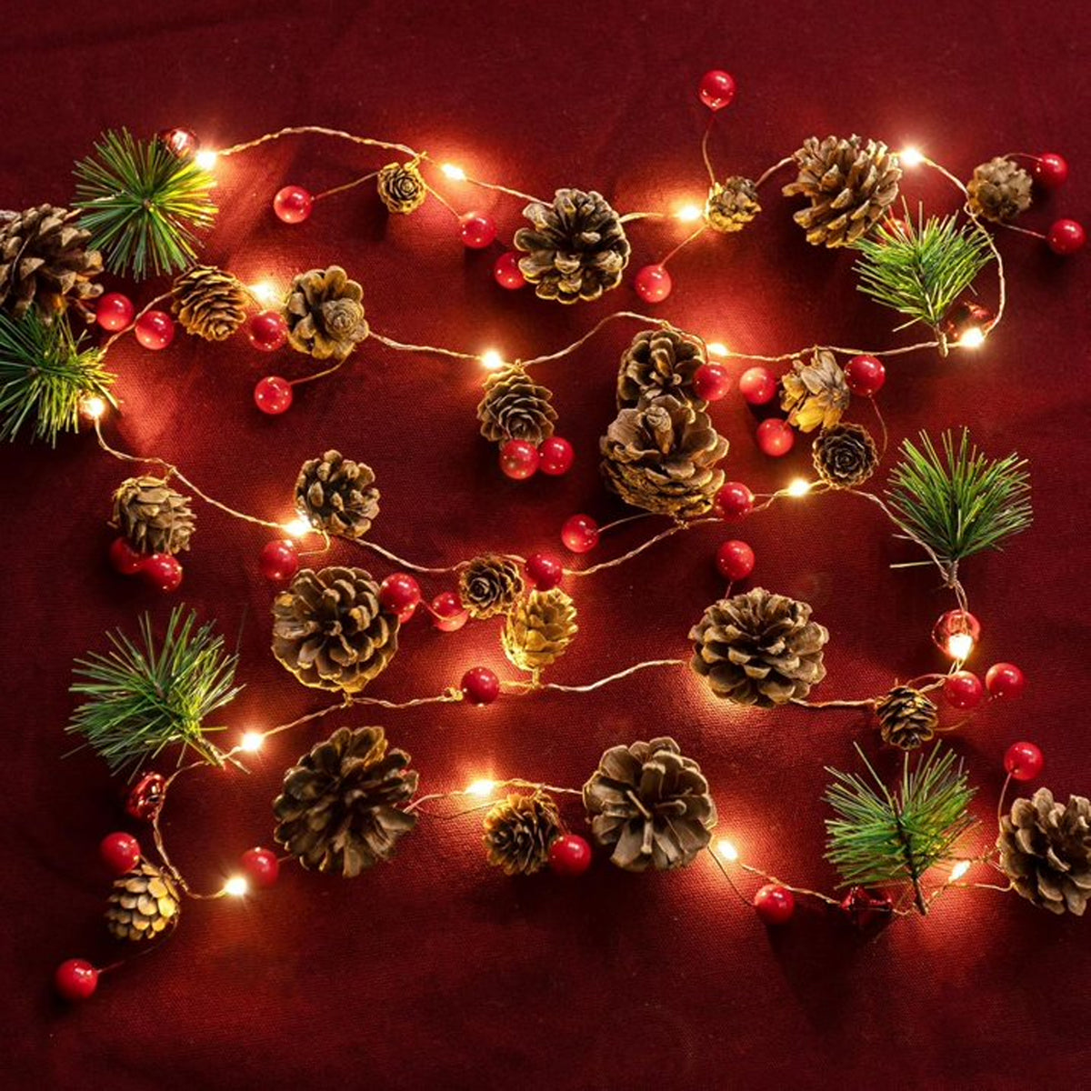 Haokaini Christmas Garland with Lights, 6.56FT Christmas String Lights with Red Berries, Needles, Pine Cones, 20 LED Battery Operated Garland for Christmas Decorations Indoor/Outdoor(Not Included Batteries)